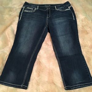 EUC Maurice’s Size 16 Jean Capris